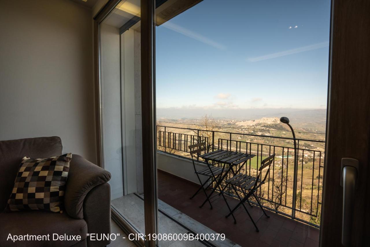 Rocca Di Cerere "Rocca Da Zeru" Apartments Enna Zewnętrze zdjęcie